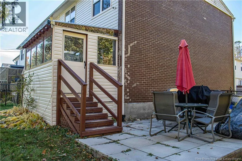 18 Deer Park Drive