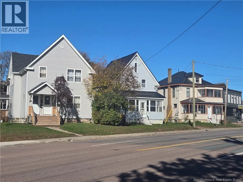 1387-1411-1421-1423 Main Street