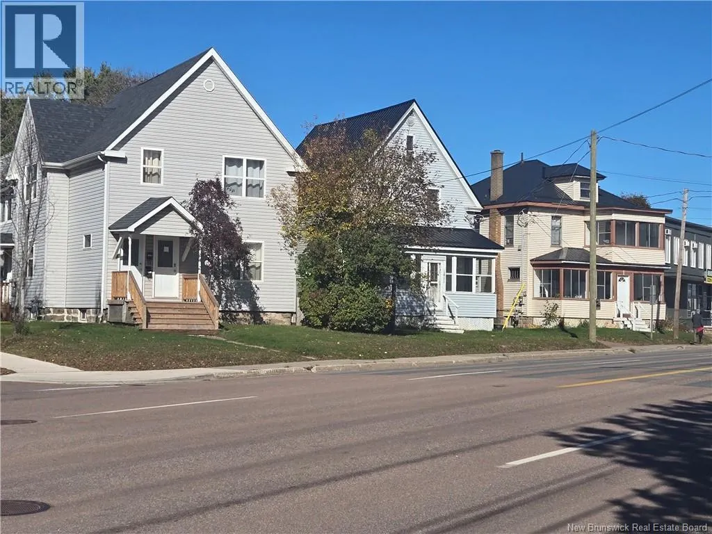 1387-1411-1421-1423 Main Street