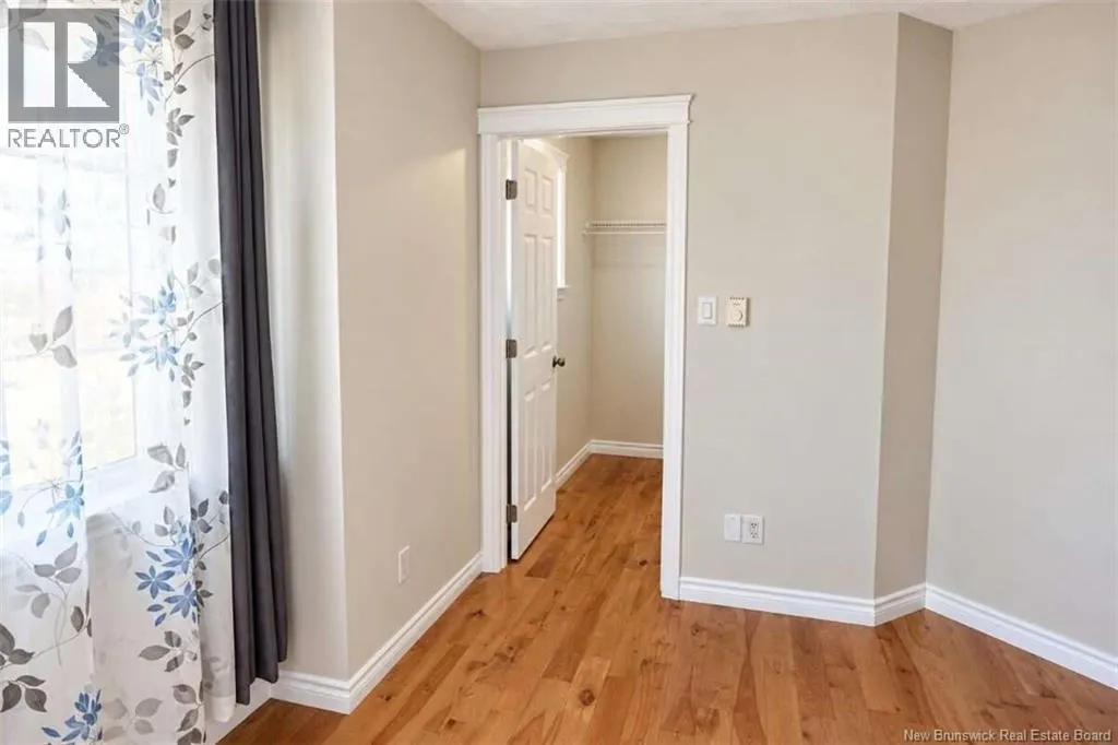 34 Tanya Crescent