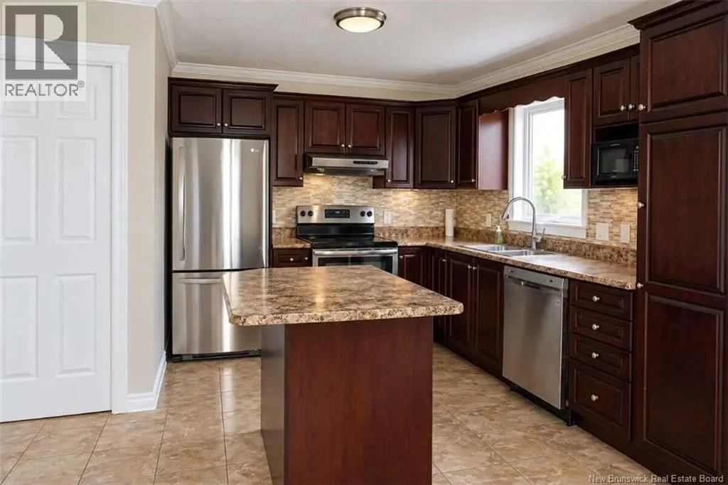 34 Tanya Crescent
