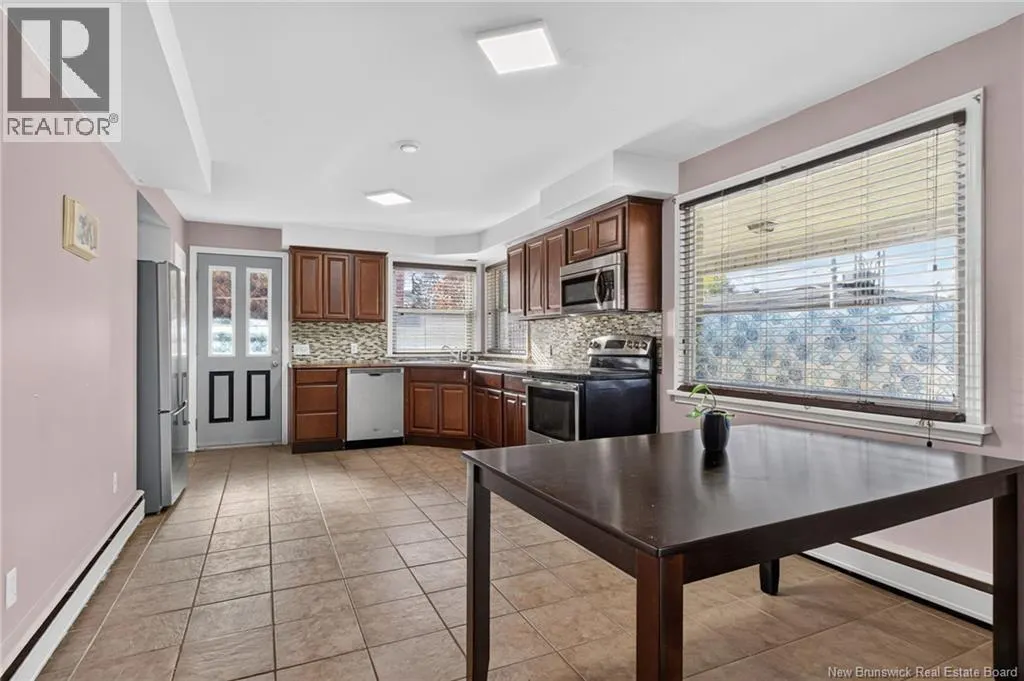 129 Walsh Street