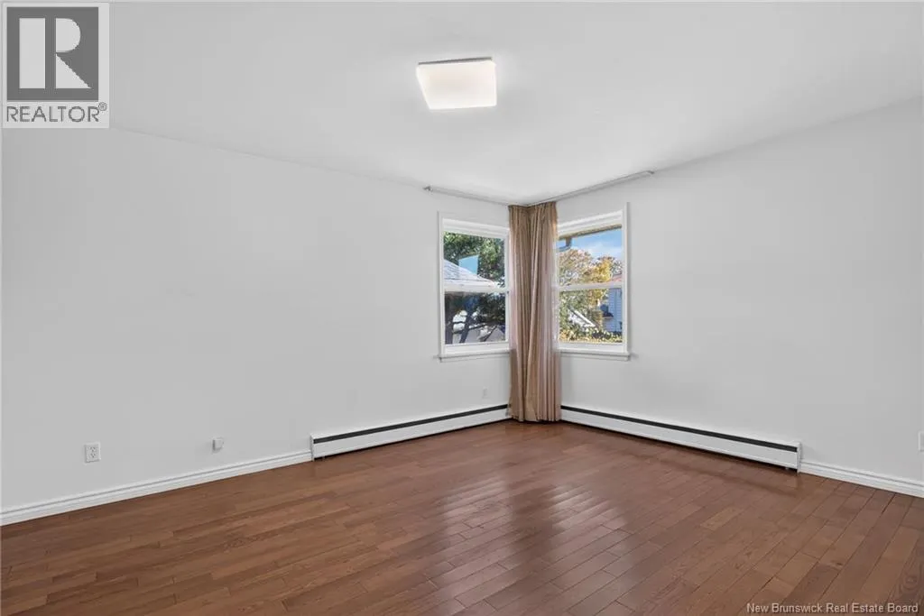 129 Walsh Street