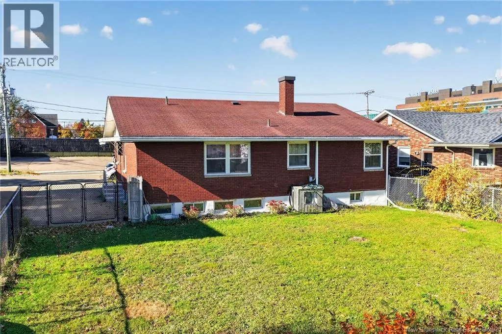 129 Walsh Street
