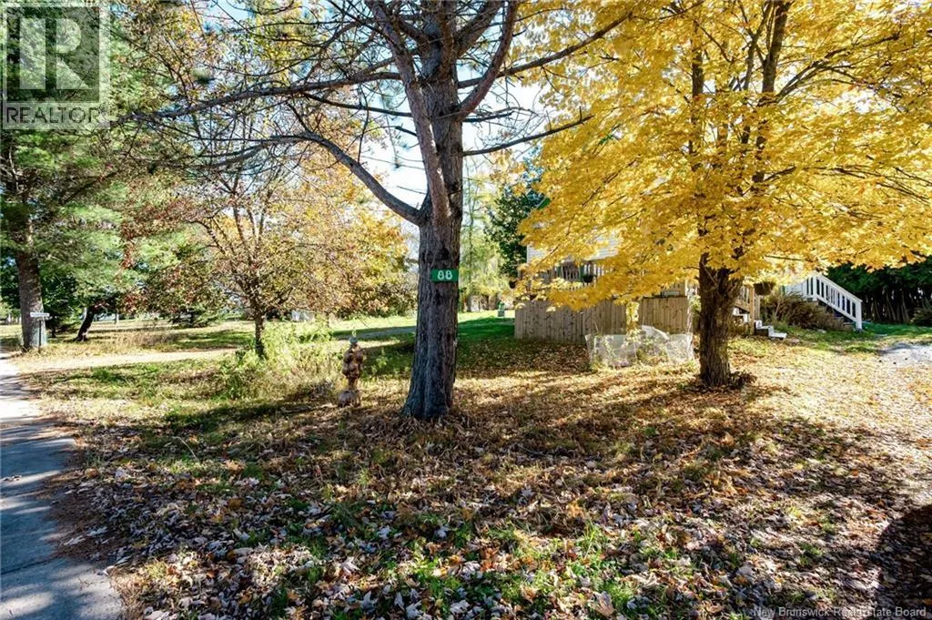88 Dutch Point Road