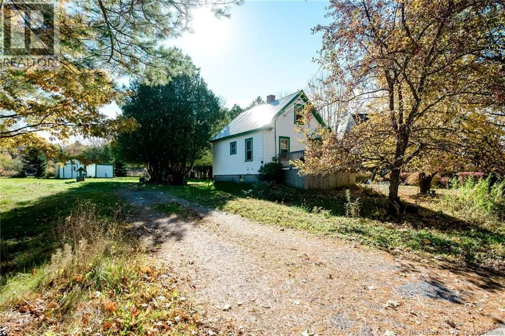 88 Dutch Point Road