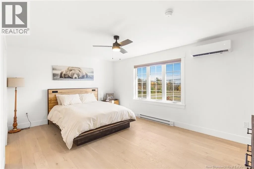 2 Huntingdon Circle