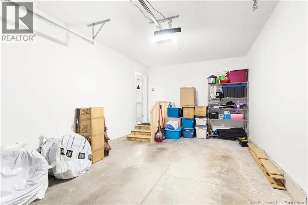 2 Huntingdon Circle
