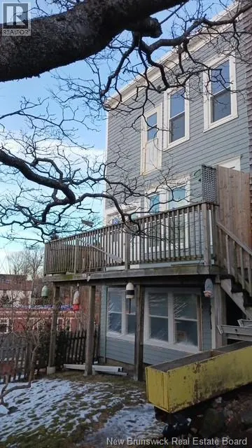25-27 Victoria Lane