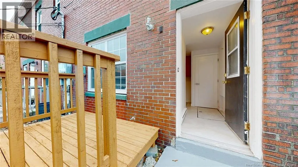 39 McKenna Crescent