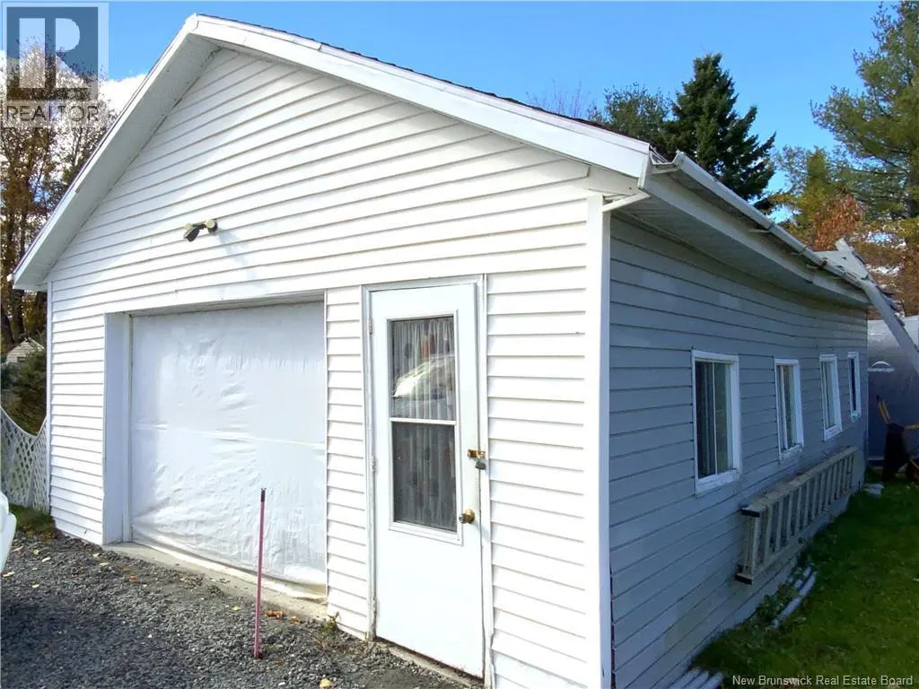 7 Lajoie Street