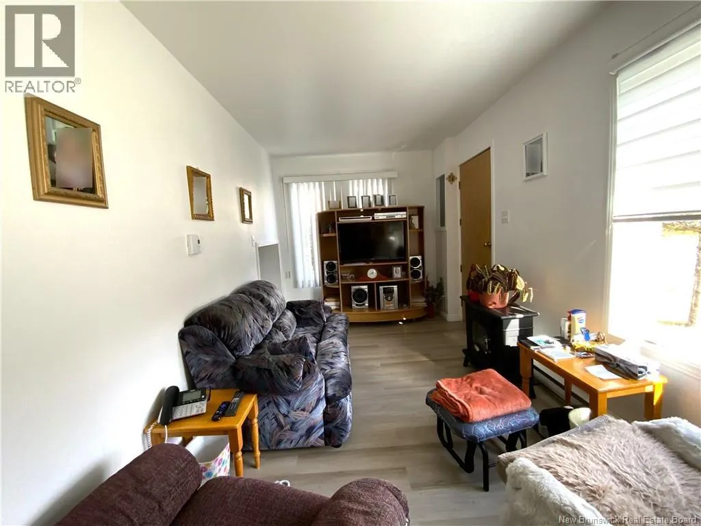 7 Lajoie Street