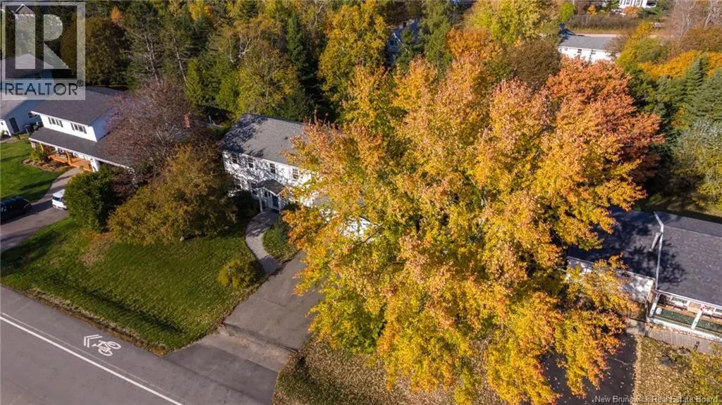 44 Sprucewood Avenue