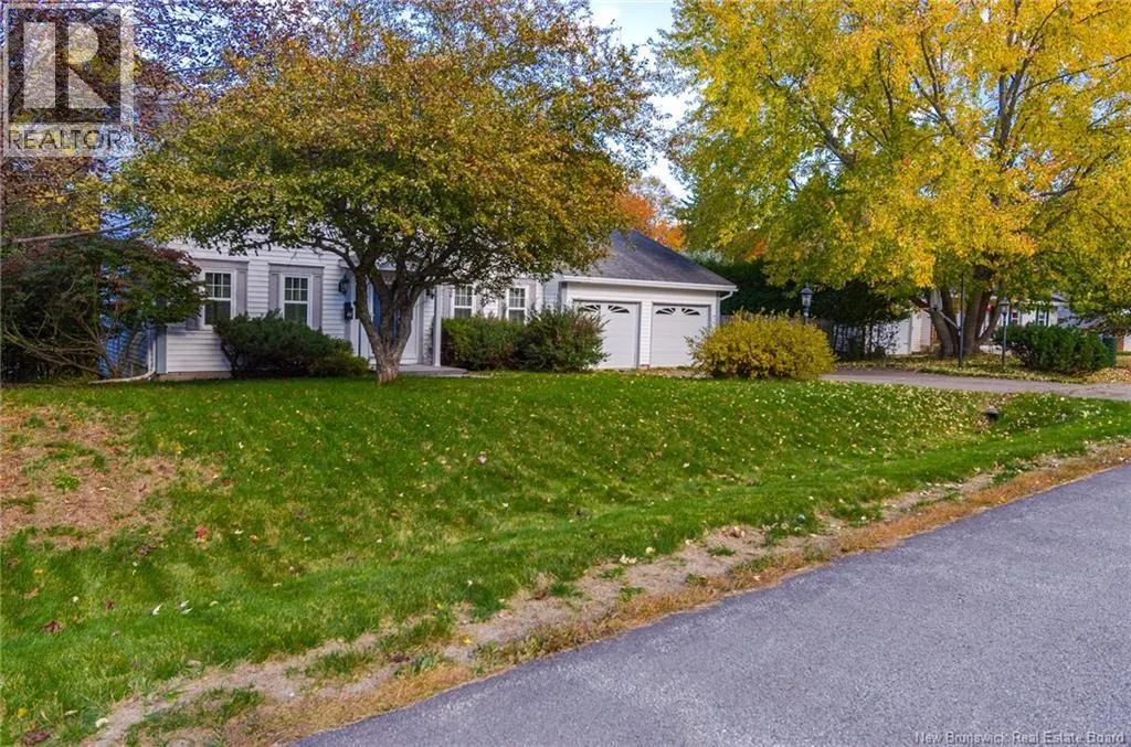 44 Sprucewood Avenue