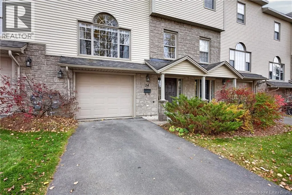 24 Hillside Lane