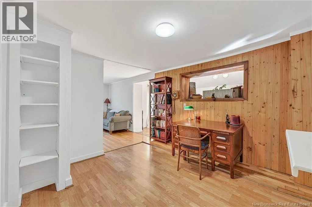 5 Hartford Lane