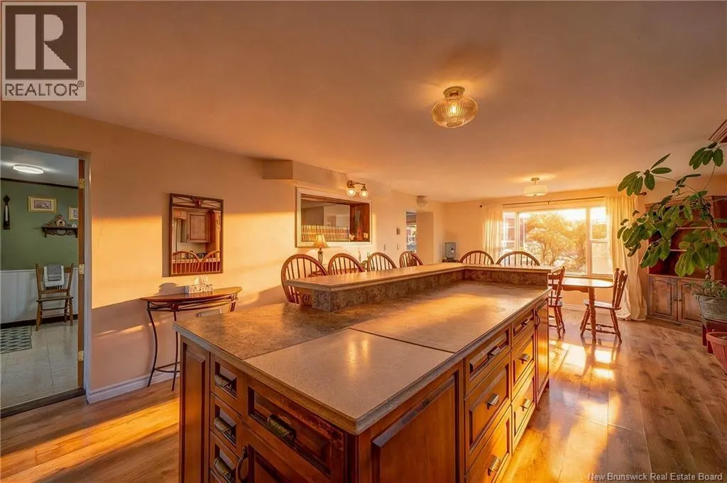 5 Hartford Lane