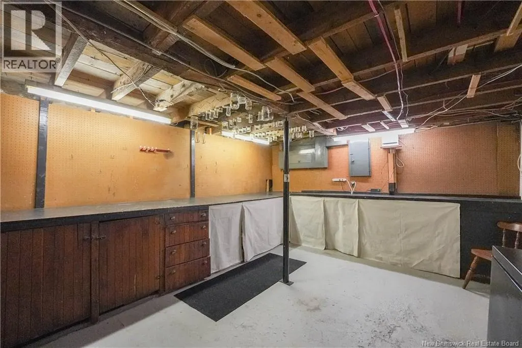 5 Hartford Lane
