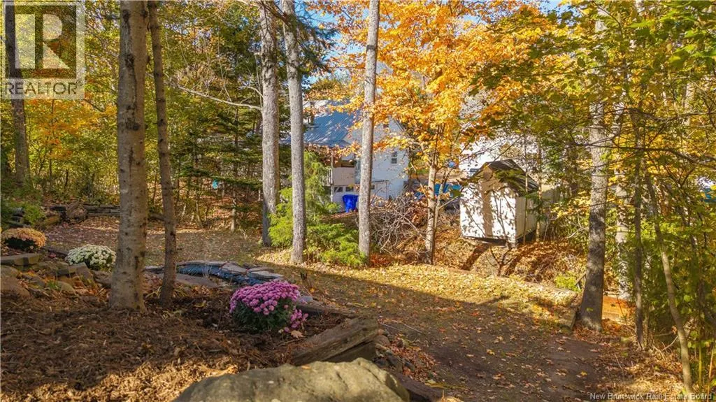 5 Hartford Lane