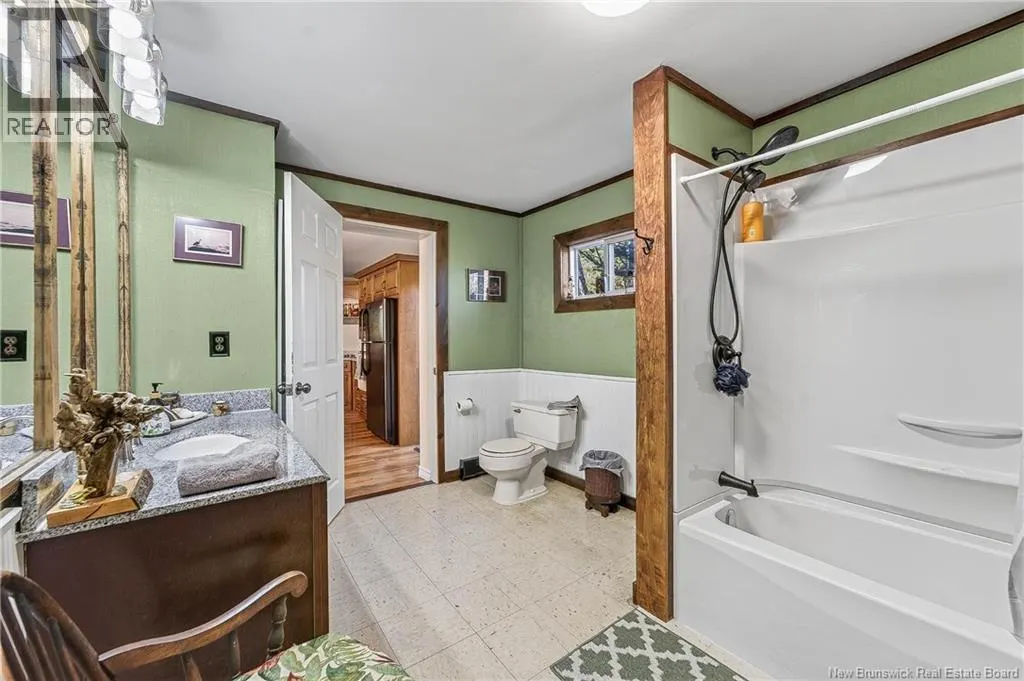 5 Hartford Lane