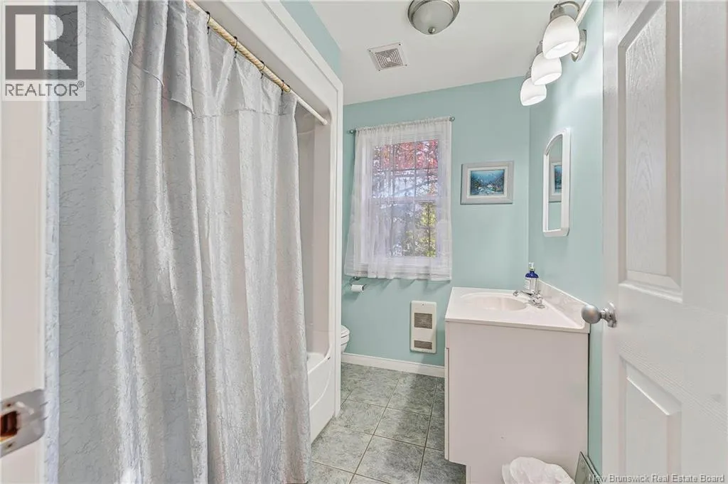 5 Hartford Lane