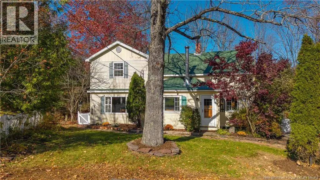 5 Hartford Lane