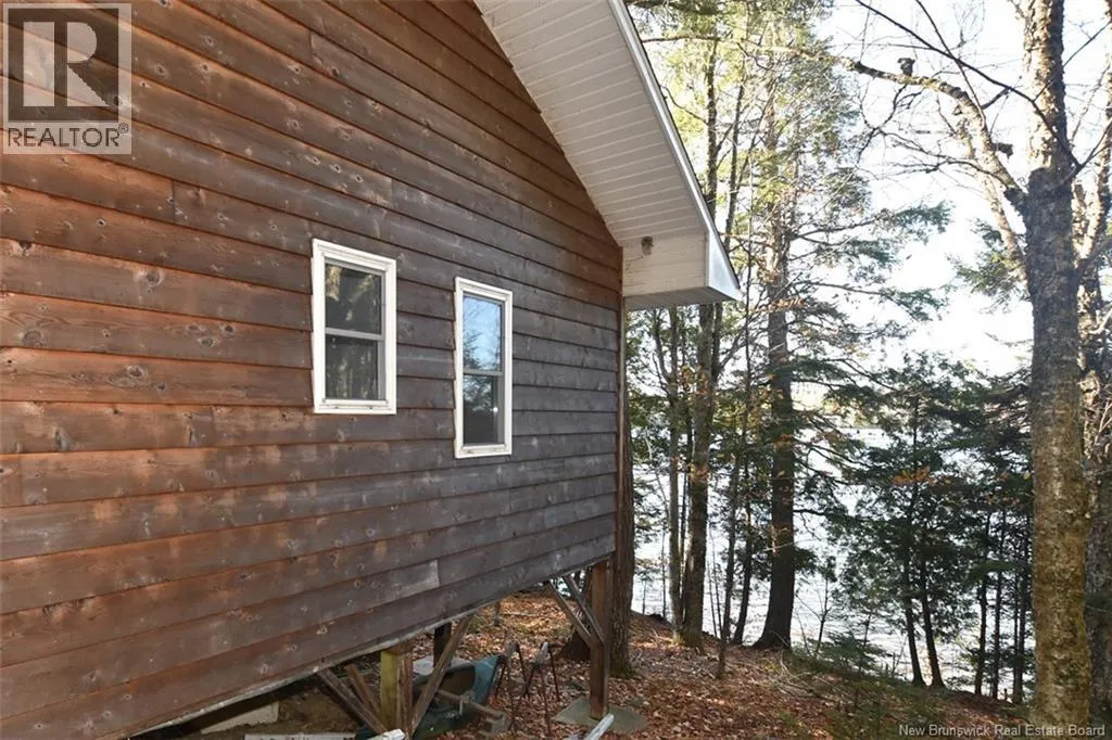 124 Headpond Lane