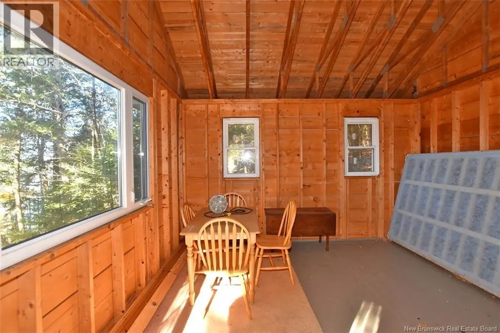 124 Headpond Lane