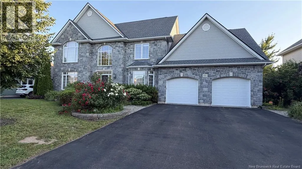 88 Foxwood Drive