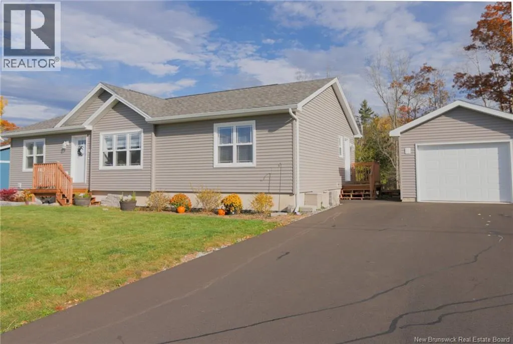 40 Ella Crescent