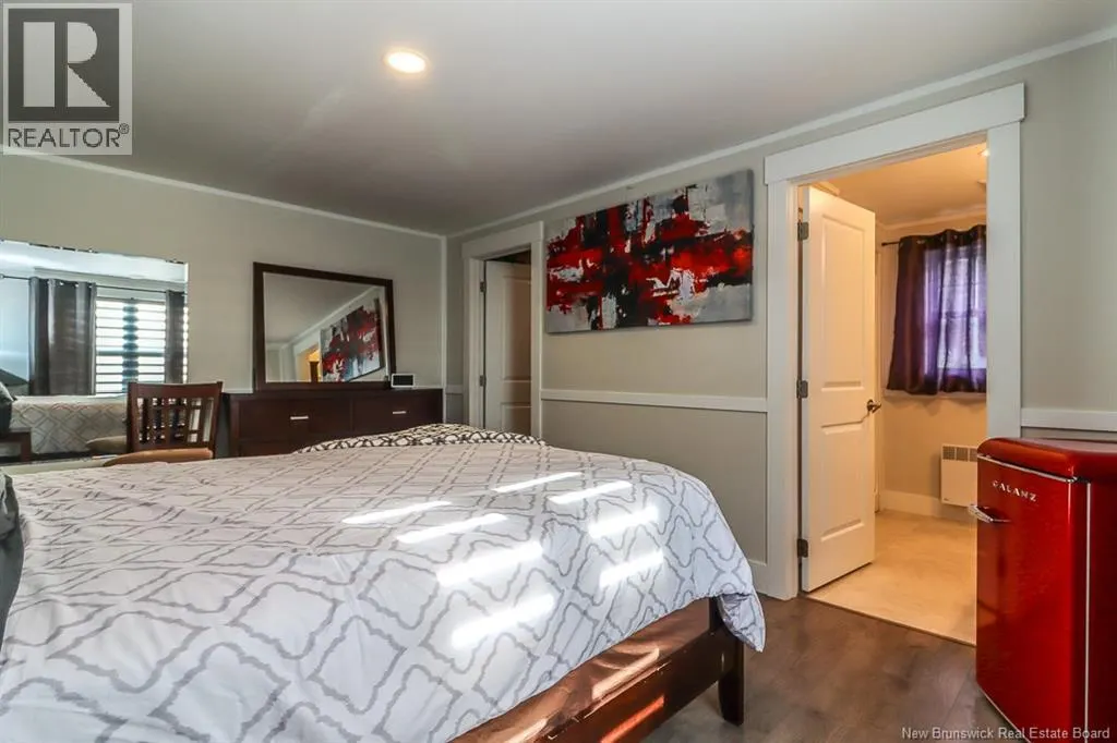50 Rex Hurley Boulevard
