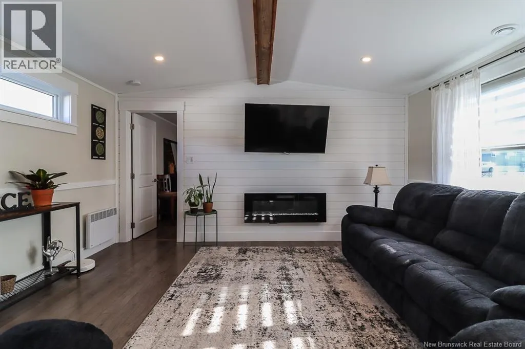 50 Rex Hurley Boulevard