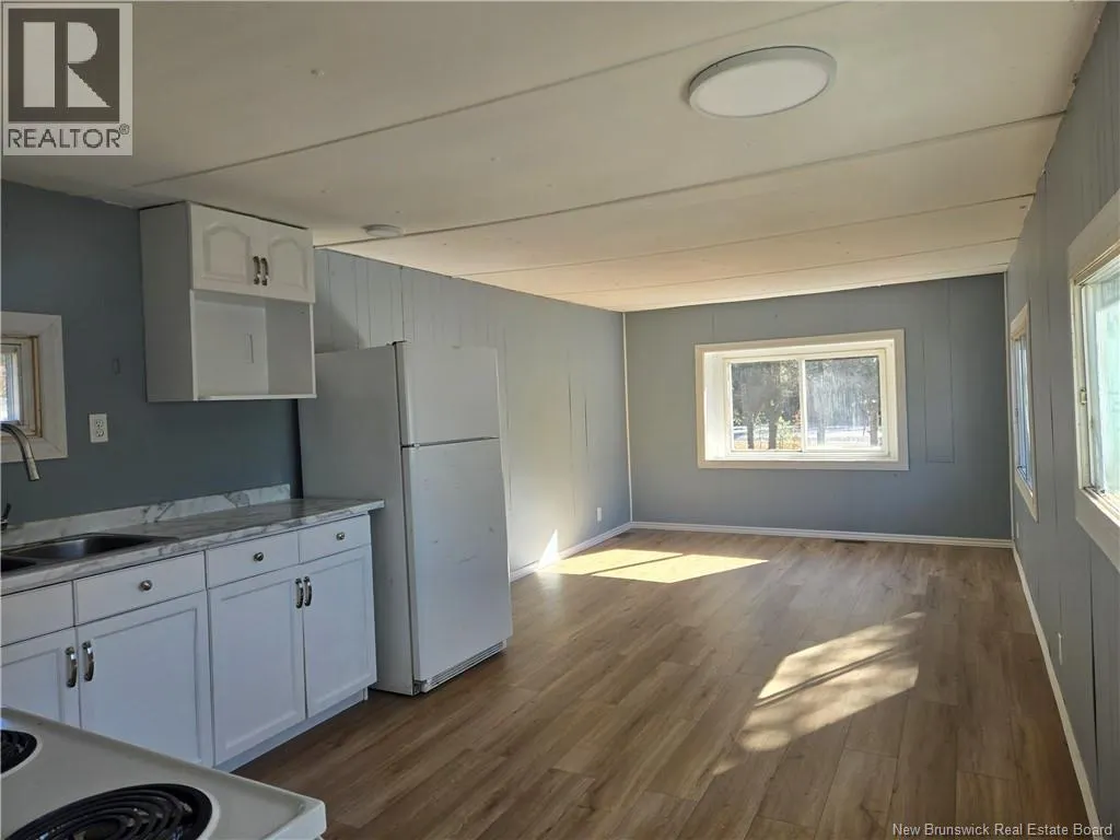4 Hillcrest Court