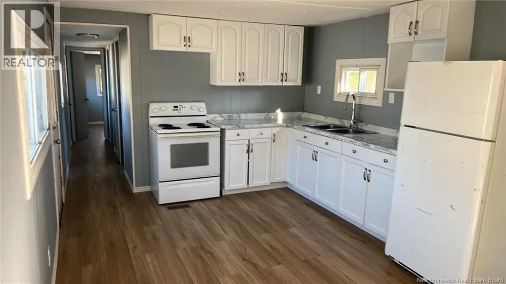 4 Hillcrest Court