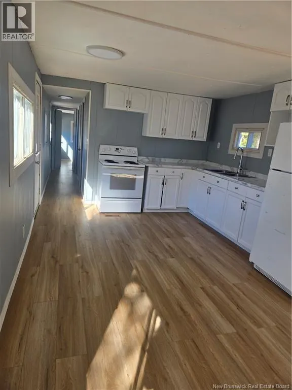 4 Hillcrest Court