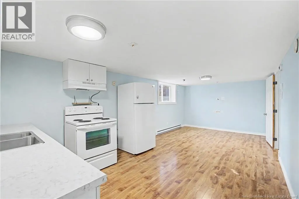 2 McInnis Court