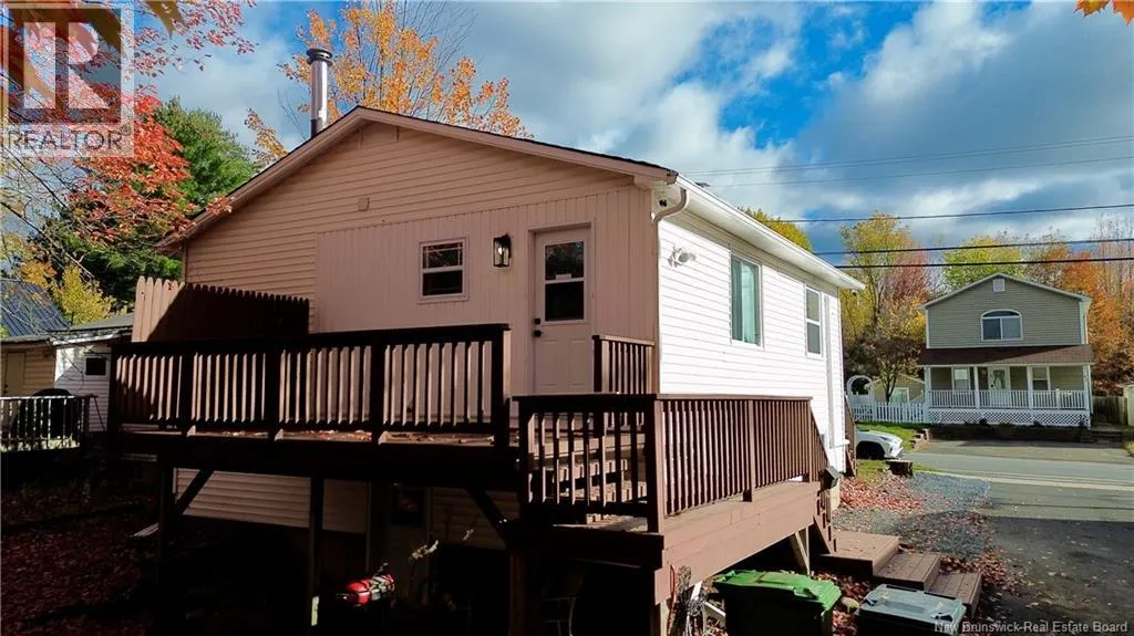 39 Murray Avenue