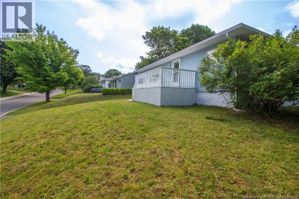 28 Morley Crescent