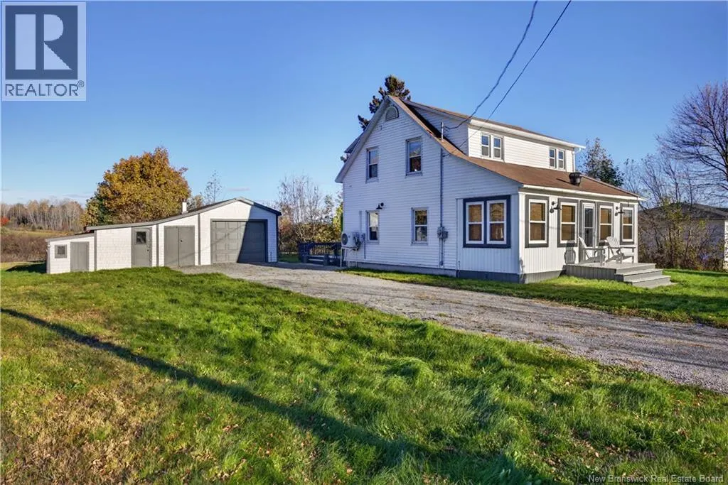12 Dunnetts Road