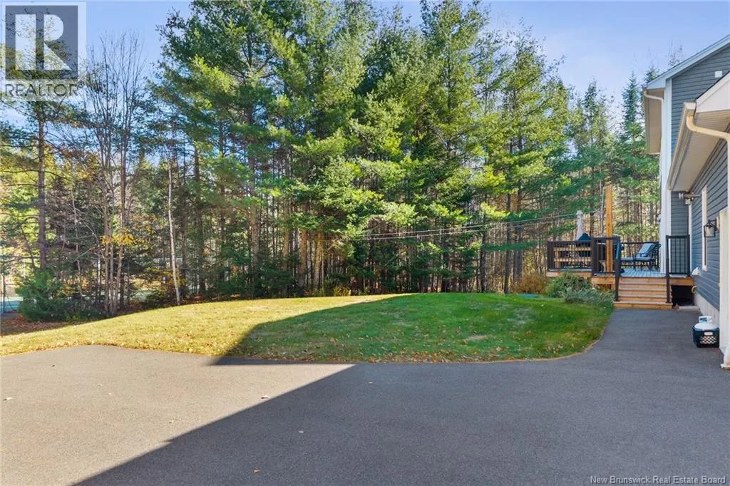 18 Pelican Court