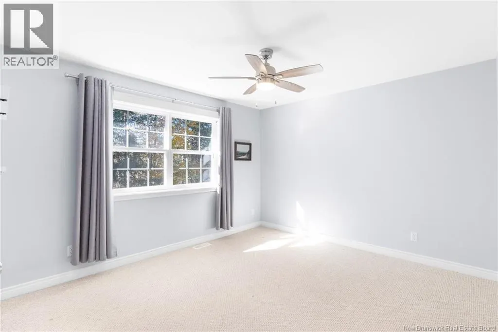18 Pelican Court