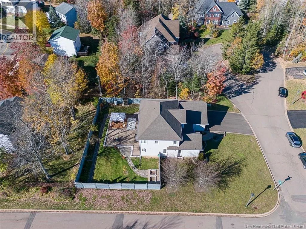 6 Willowdale Court