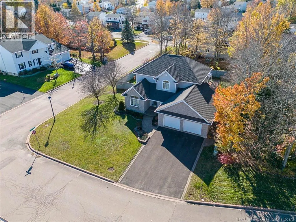 6 Willowdale Court