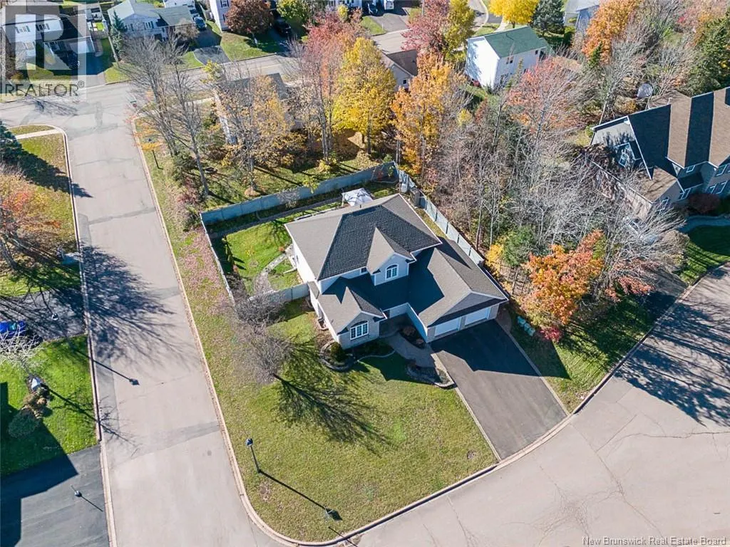 6 Willowdale Court