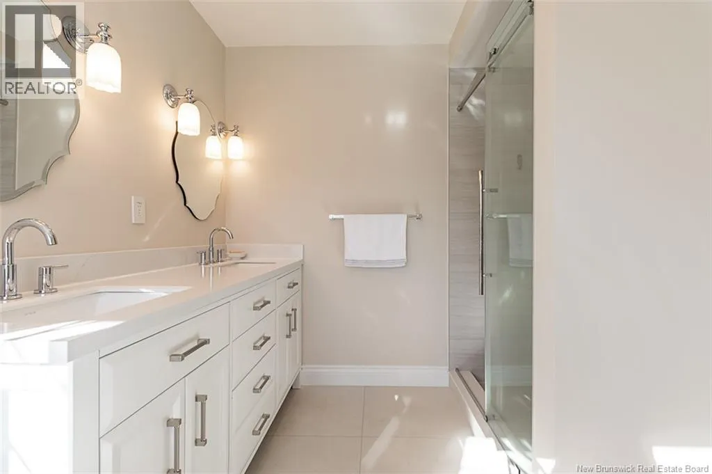 6 Willowdale Court