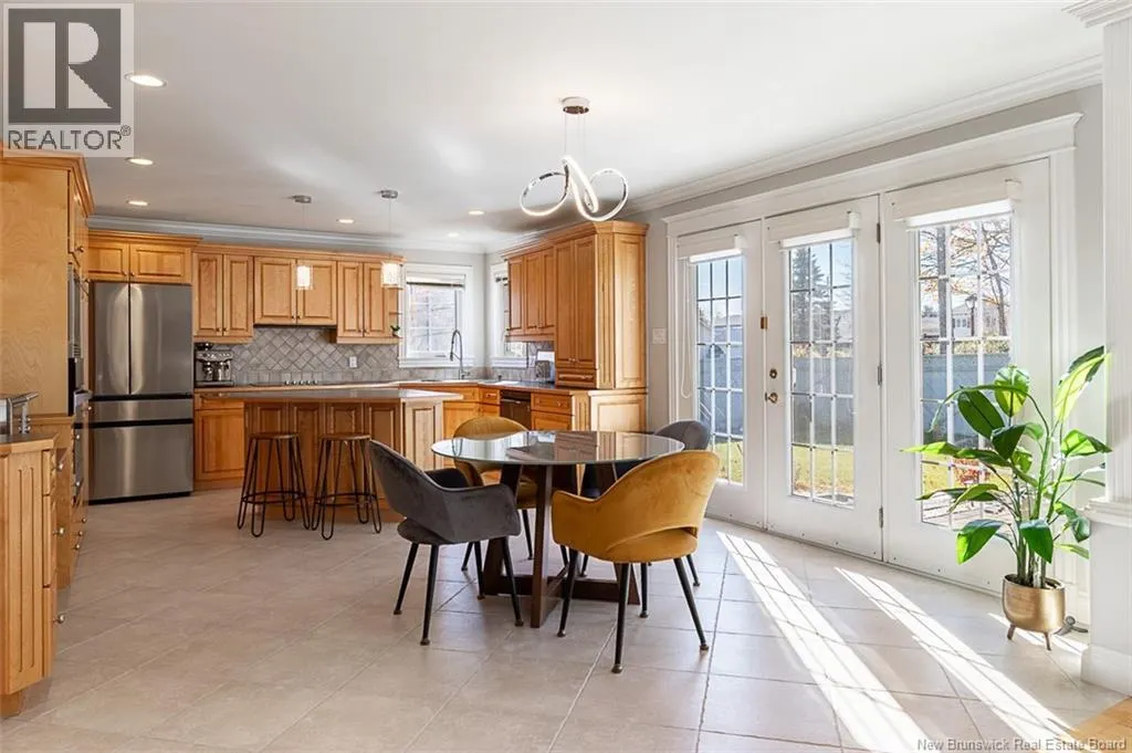 6 Willowdale Court