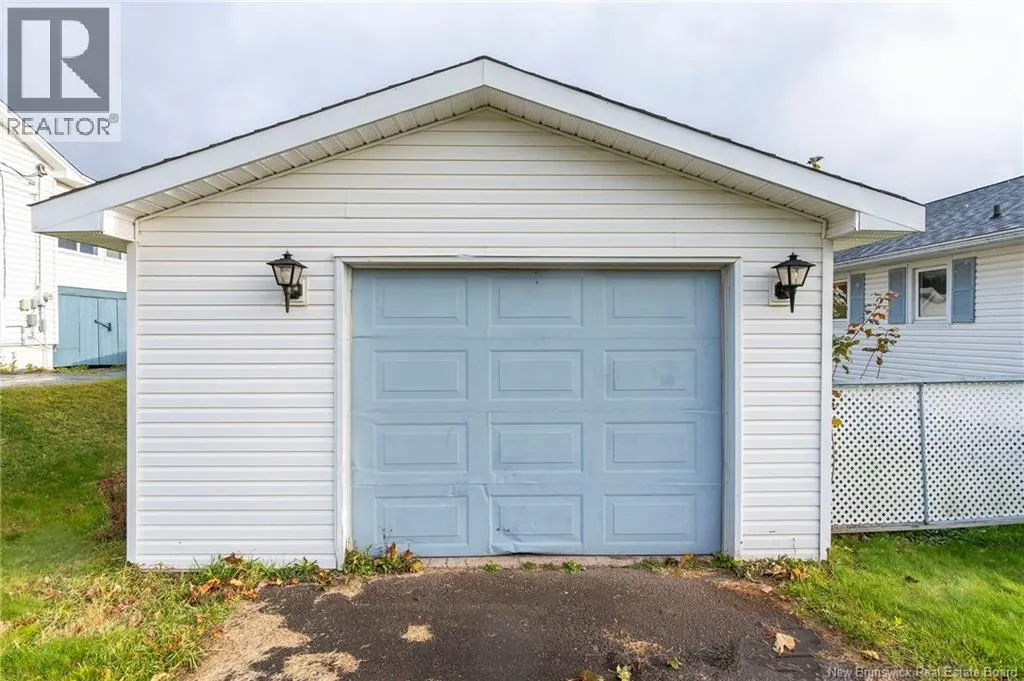 34 Manning Road