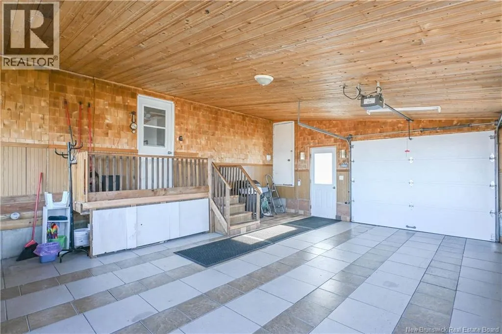55 Pointe-à-Richard Lane