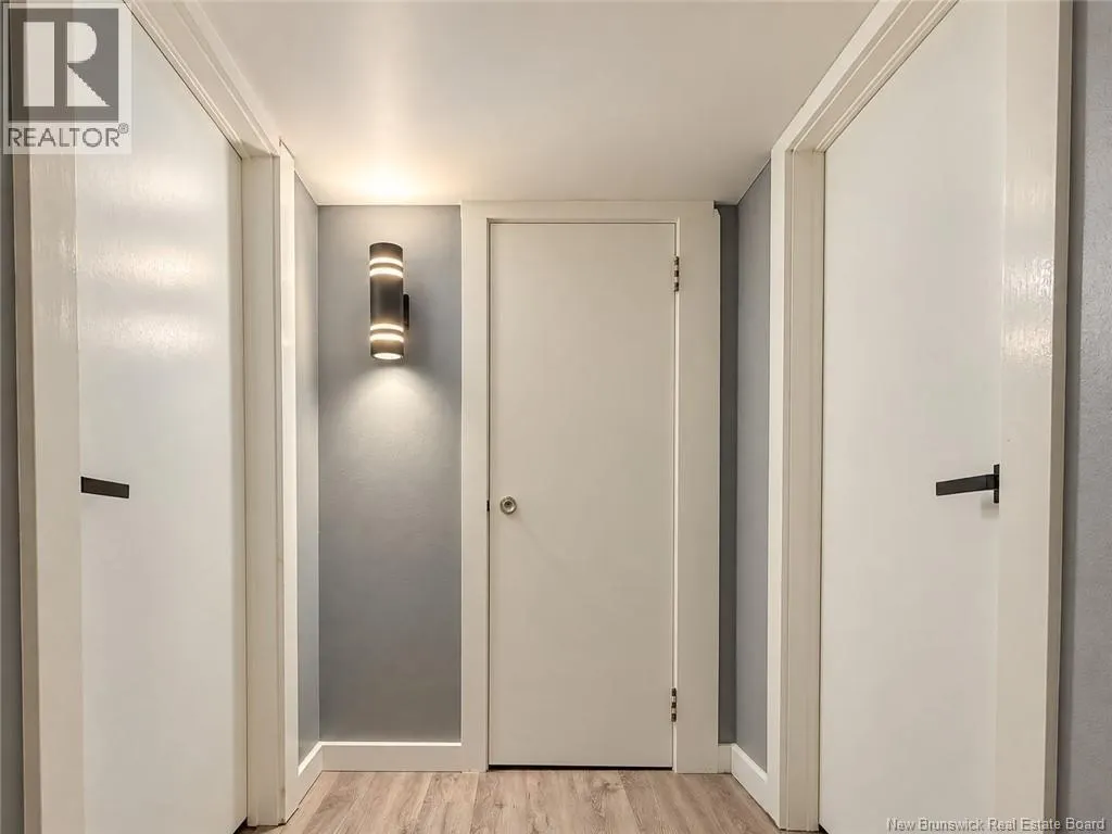 209 Saunders Road