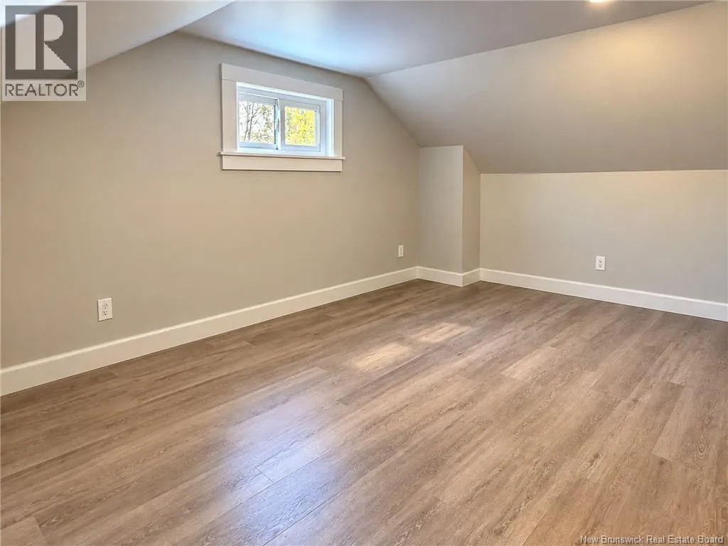 209 Saunders Road